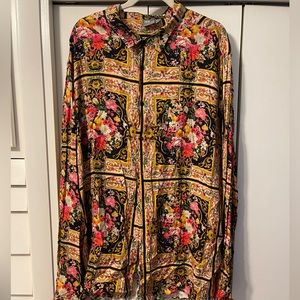 Long sleeve romantic shirt